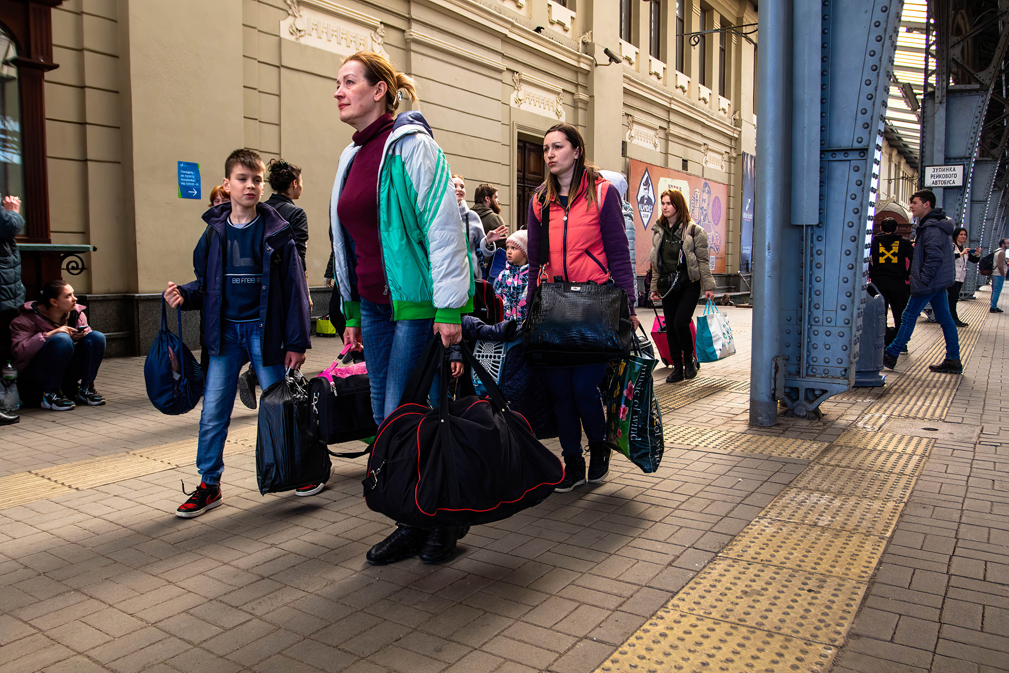 Хто з ВПО має право на продовження виплат і як їх перевірятимуть: пояснення юриста
